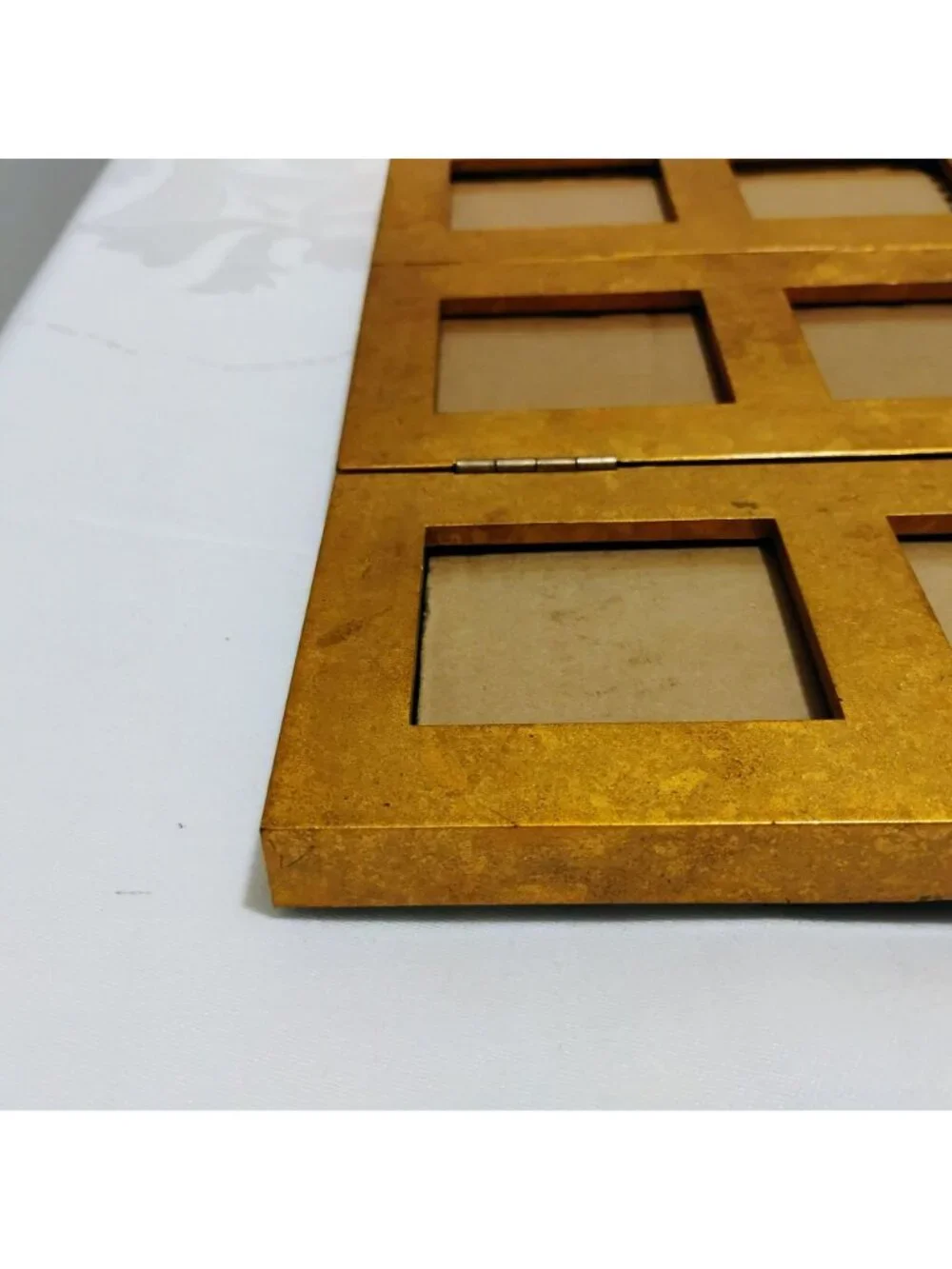 Vintage textured gold